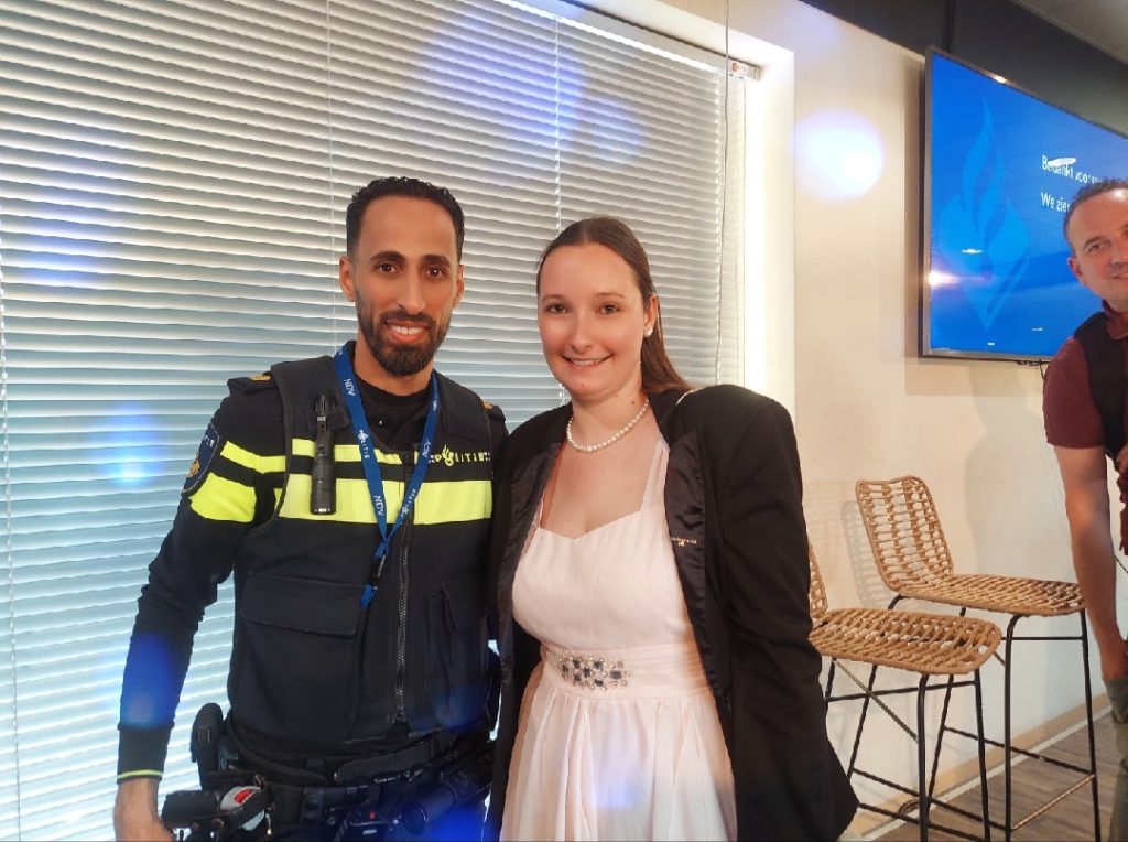 Avond van verbinding Politie Nederland Hicham Argani Agent Straatadvocaat Desiree van Deurse Stanley ter Haar Heerlen Parkstad